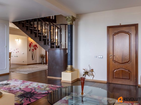 Без % Продаж дворівневої квартири Ореста Васкула 19 м. Житомирська Київ