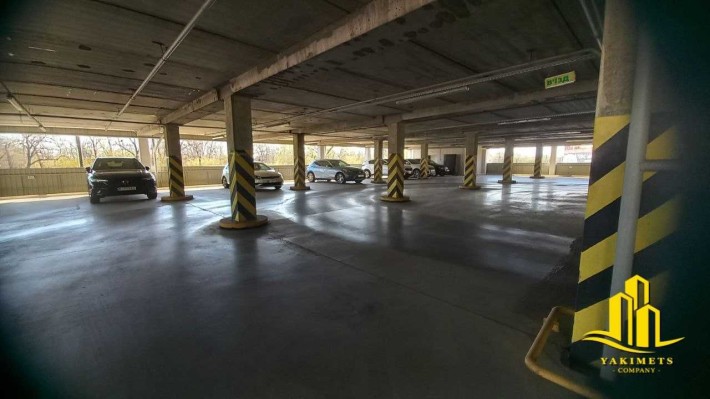 Продаж паркомісця проспект Миру, 28 - фото 1