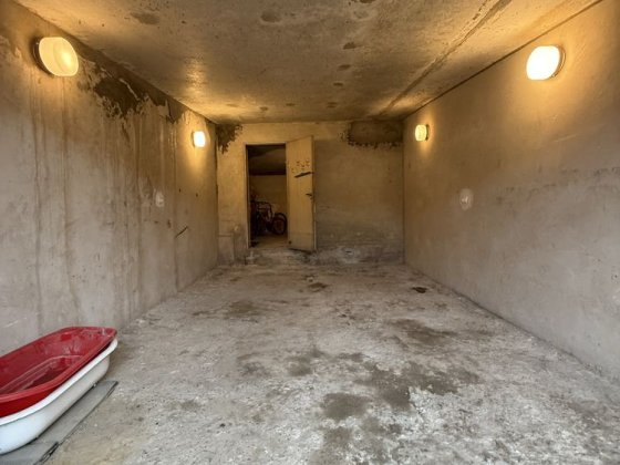 Продам ГАРАЖ +кімната та підвал в Кооперативі#2 вул. Південно-Кільцева Черновцы