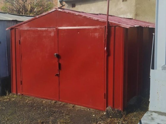 Продається гараж в гаражному кооперативі #11 по вул.Південно-Кільцева Чернівці