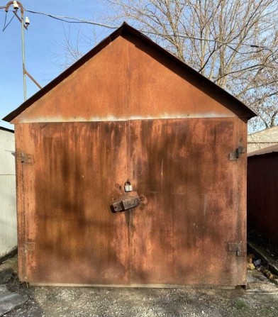 Продам металлический гараж в кооперативе "ЗВЕЗДА" на МАКУЛАНЕ. - фото 1