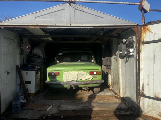 Гараж металевий з авто Черкаси