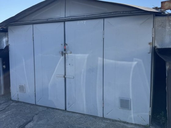 Пррдам гараж на Березняках Киев