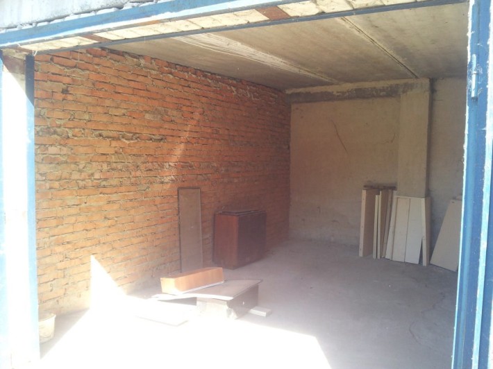 гараж в коперативі "Батыєвський" - фото 1