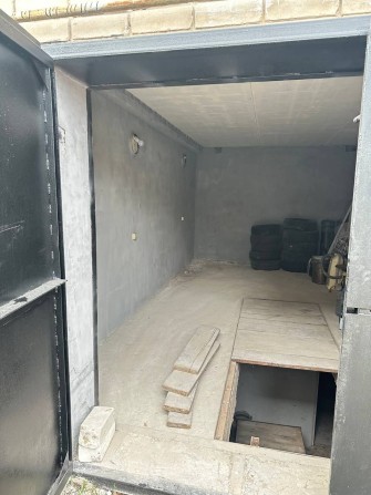 Продам большой сухой гараж с подвалом ГК Салют ( бомбоубежище) - фото 1