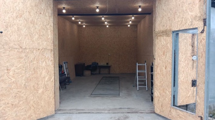 Сдам Гараж р-н Черёмушки ЦНАП 7.5*3.5 - фото 1