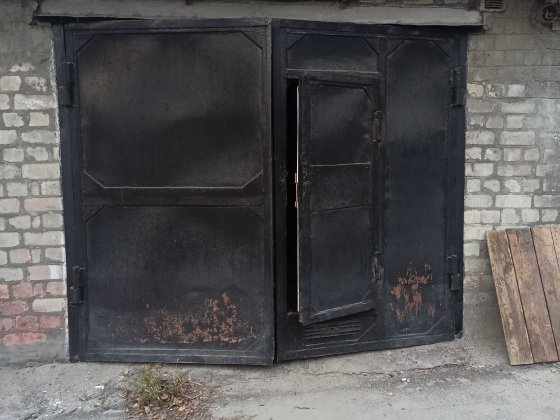 Сдам в аренду гараж трампарк 4 можно на месяц Каменское