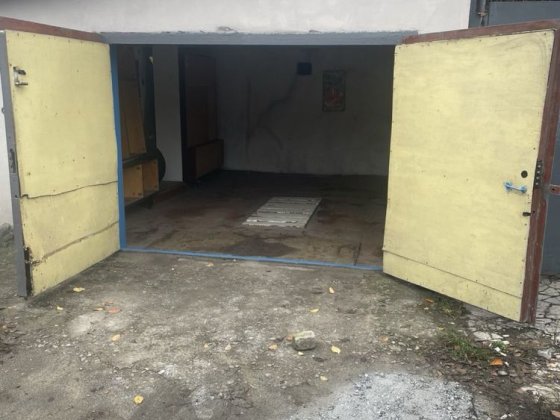 Сдам гараж в центре Каменское