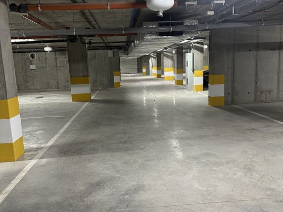 Сдам место в паркинге Черноморск