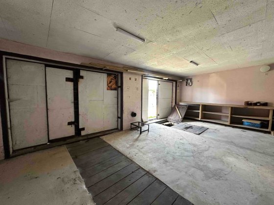 Довгострокова оренда гаража по вул. Степана Бандери Хмельницкий