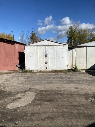 Оренда гаража ГК 1 ул. Симона Петлюры 11 Б - фото 1