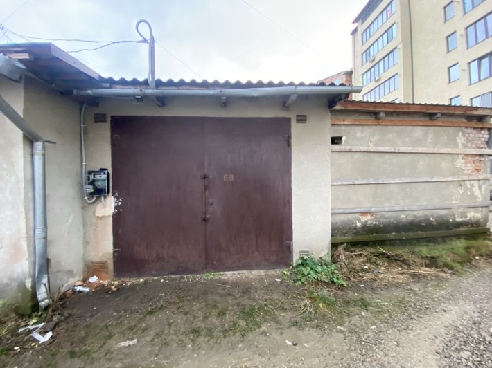 Оренда цегляного гаража, вул. Залізнична - фото 1