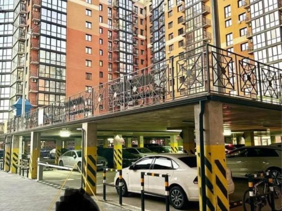 Паркінг Яровиця паркомісце Луцьк