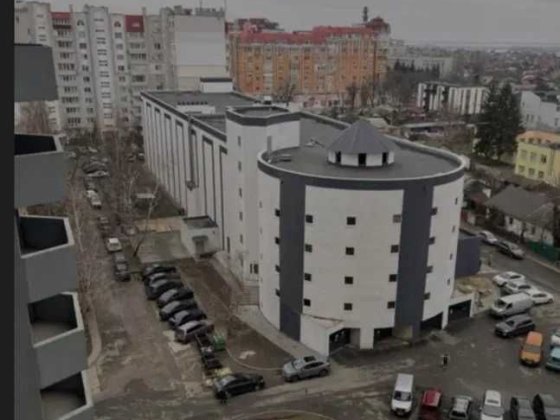 Гараж з ремонтом Тобілевича 4 Черкаси