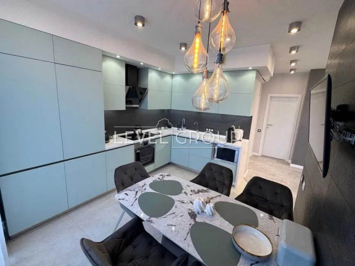 ЖК Smart Plaza Polytech продаю 4к авторський ремонт Берестейський,26а - фото 1