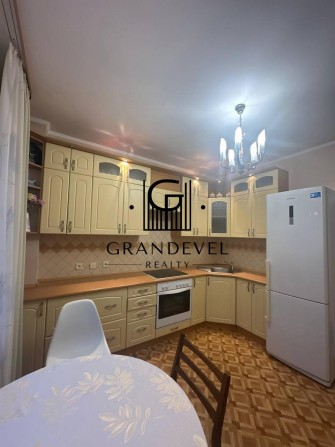 Продається 2 кімнатна квартира, Академмістечко, вид на ліс - фото 1