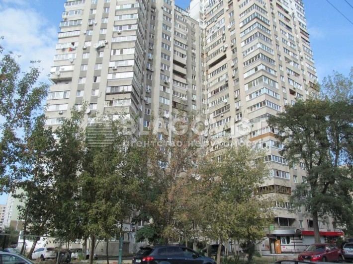 3-к - Святошинська пл., 1 - 2001 р - 10 поверх з 25-ти - Євроремонт - фото 1