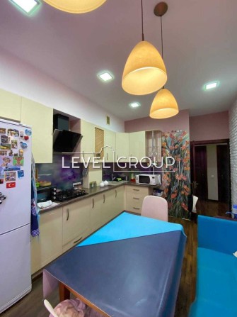 Терміновий продаж!!2к. світла квартира, м.Академмістечко, Єфремова 8А, - фото 1