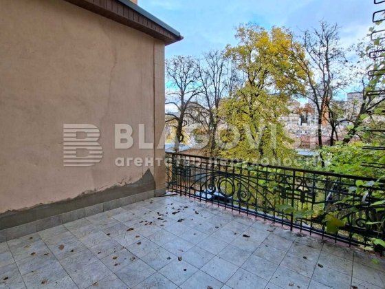 (120м2)Чикаленка 19/Богдана Хмельницького/Прорізна Квартира з терасою