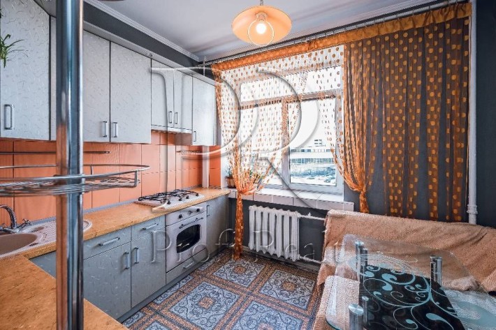 Без комісії Продаж 2 кімн. квартири Олеся Гончара Центр Хмельницького - фото 1