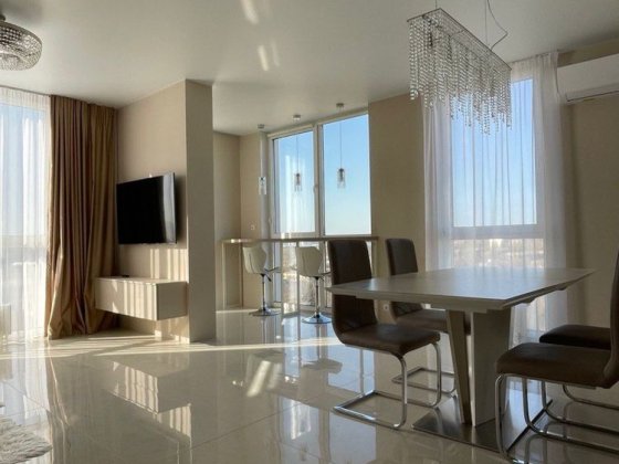 99м! Топ ціна! Файна таун / Салютна Київ