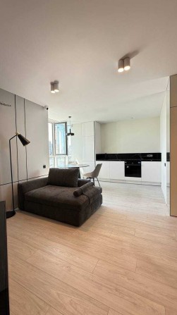Продаж 1К квартири ЖК Podil Plaza  Residence Ремонт Нова Видова - фото 1