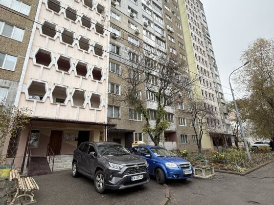 Продаж двокімнатної квартири за адресою Європ. Союзу,37 Варшавський Київ