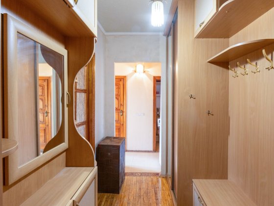 БЕЗ КОМІСІЇ; Продаж 2 кім. кв. пр-кт Європейського союзу 10