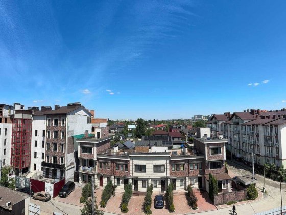 Двокімнатна квартира з гардеробом. Віддалене придбання