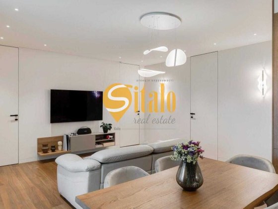 ЖК комфорт класу  Ліпінка  Дизайнерський ремон​ Тераса Комора Київ