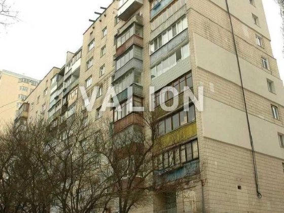 Продам 3 кім. квартиру. Солом'янский р-н. бул.В.Гавела 5г Київ