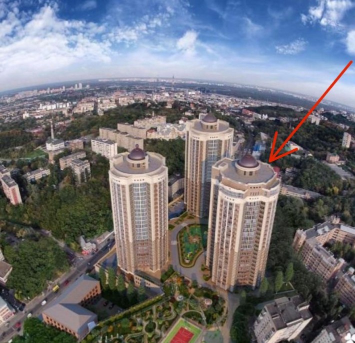 Продаж Видова трикімнатна ЖК Покровский посад Глибочицька 32 - фото 1