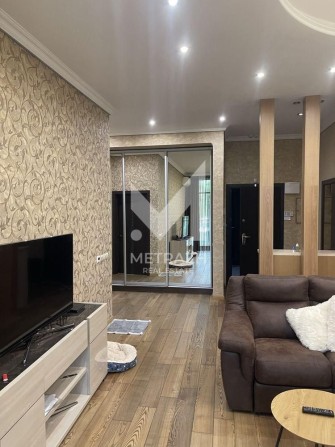 Чудова!!! 2 кімнатна квартира в ЖК Крістал Парк - фото 1