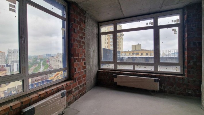 Видова квартира з унікальним плануванням та терасою в ЖК Камертон - фото 1