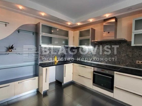 Машинобудівна 21, М Шулявська 3 кім, 90м, 170000$ Київ