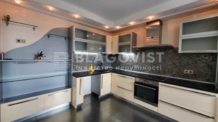 Машинобудівна 21, М Шулявська 3 кім, 90м, 170000$ - фото 1