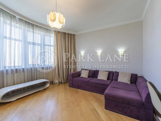 Продаж 2к квартири Іллєнка ЖК Парус Шевченківський р-н Київ