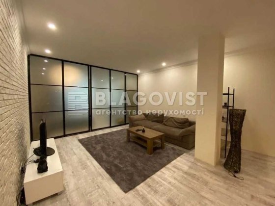 Топ! Продаж Великої 2х-тної Квартири 86 кВ.м! Солом'янка!Г.Шаповала 2 Киев