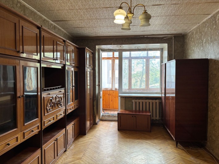 Продаж 1 к Львівська 12 Метро Святошин Без % - фото 1