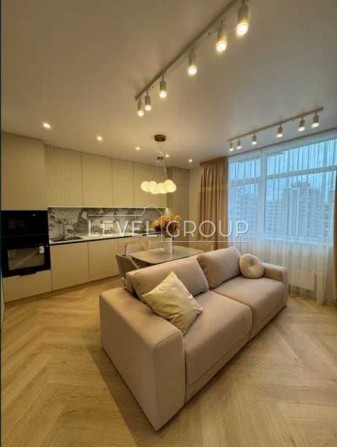 Продаж 2-кімнатної квартири ЖК Варшавський 2 / Олеся 3 - фото 1