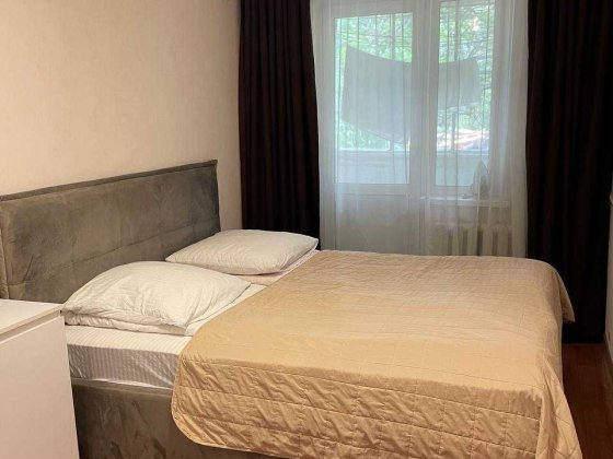 Продається 3к. квартира на вул. Олега Мудрака 37Б. Київ