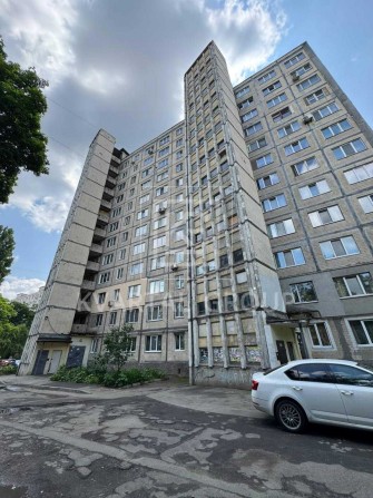 Продаж 3К квартири поряд метро Академмістечко - фото 1