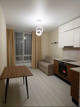 1к квартира  з ремонтом Варшавський 2, Родини Крістерів вул. - фото 1