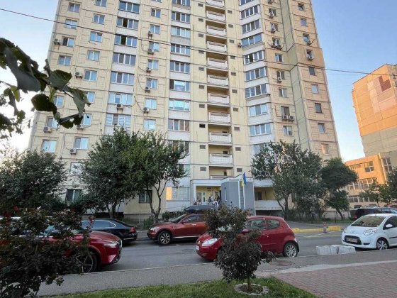 Без коміссії Продаж 1-к квартири вул.Ернста 6