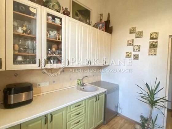 2к 65м. центр Золоті Ворота Університет вул. Гоголівська 13/30 Киев