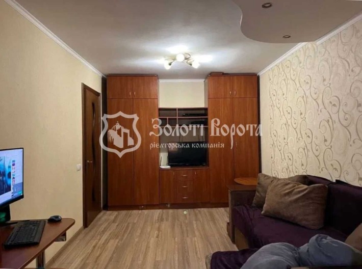 Квартира, 1к. Євроремонт. Синьоозерна, 6а, Берковці, Святошинський р-н - фото 1