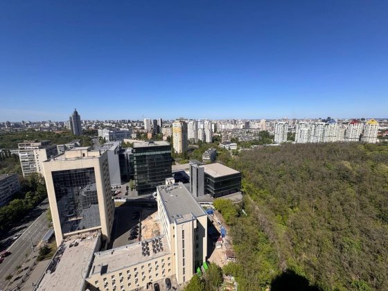 БЕЗ%, 130м², Соломянська, Липківського, Малахіт, Династія, Изумрудный Киев