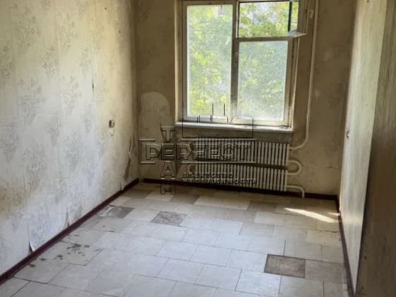 Продаж 3-к квартири на Доманицького 4 / Доманицкого 4 (Потапова) Киев