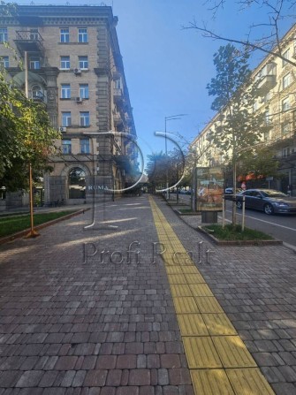 Продаж 2к.кв./Центр/Хрещатик/Прорізна/ЦУМ/театр/Майдан Незалежності - фото 1