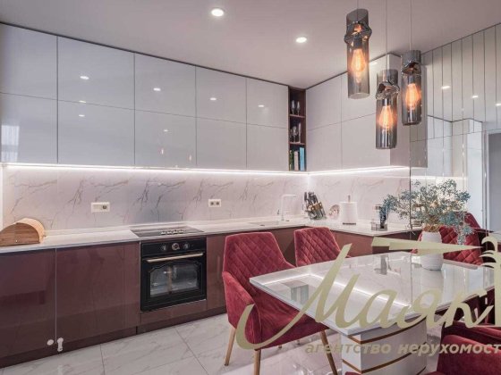 Продаж 2кімнатної квартири 82м2 ЖК Династія,Солом'янський,Липківського Киев